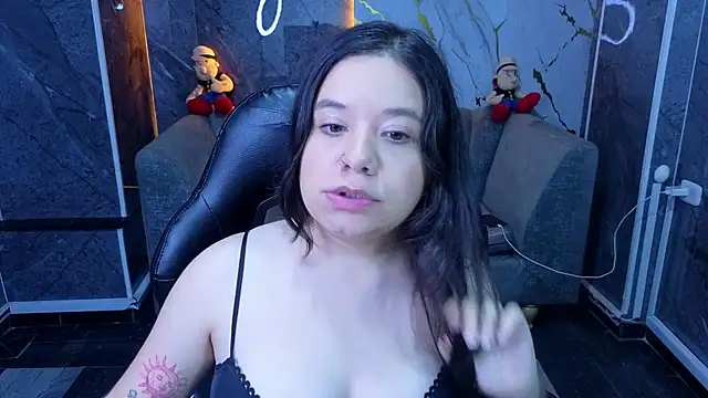 Lia Robertss b online show from July 3, 7:53 pm