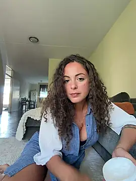 daisydalliex online show from July 1, 12:37 pm