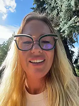 michele nolimi online show from June 30, 1:32 pm