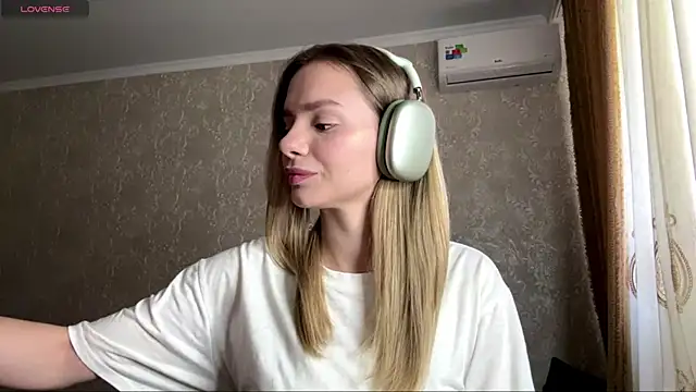 DorianRamsden online show from July 4, 7:26 am
