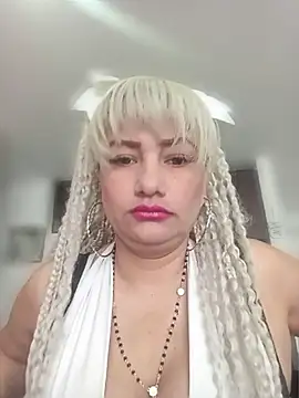 Kimberly bu online show from July 3, 2:01 pm