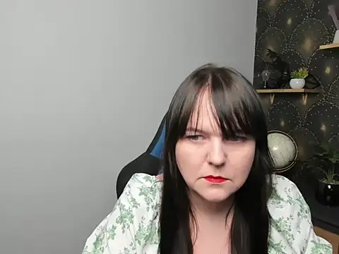 ClaraSoftXo online show from July 6, 5:46 am