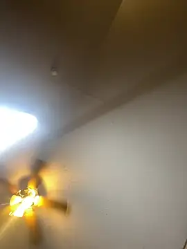 yellowGiirl online show from August 2, 2:58 am