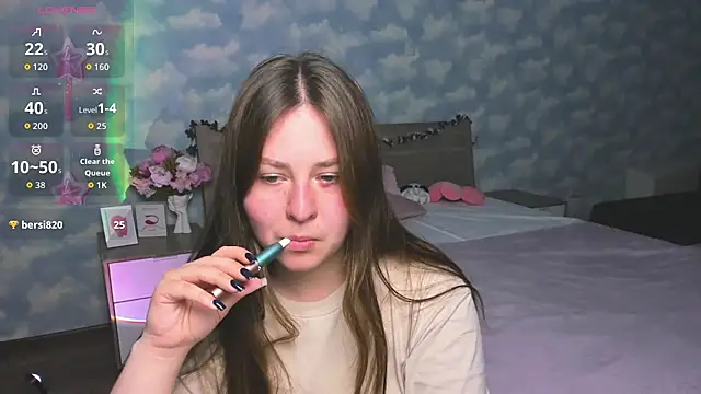 viktoriassecrets online show from July 9, 4:09 pm