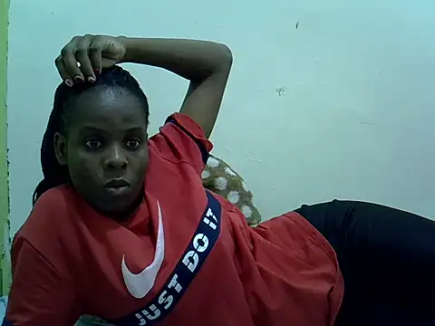 DeeZuo online show from July 9, 5:37 pm