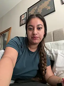 funwithmexox online show from July 17, 2:43 pm