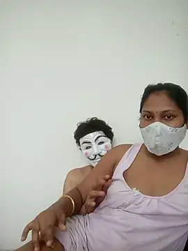 Indian Coupless online show from July 15, 12:32 pm