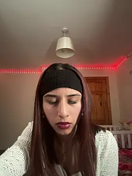 NextDoorMolly online show from July 19, 4:09 pm
