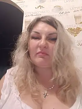 Olena19871 online show from July 26, 7:21 pm