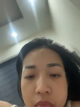 Quynhnhu tt online show from July 29, 1:55 pm