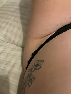 babyfeetgirl online show from August 1, 10:45 pm