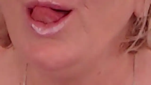 LadyAlana online show from January 7, 11:19 pm