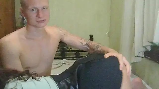 alise1anto online show from August 2, 9:07 pm