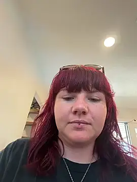 violetxxvixxen online show from August 5, 4:57 pm