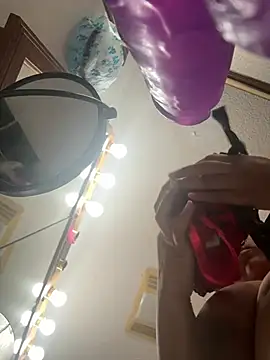 lollip0p1 online show from August 3, 8:14 pm