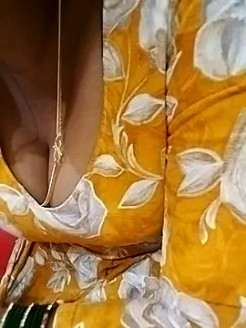 Lovely-Deepa online show from August 3, 3:50 pm