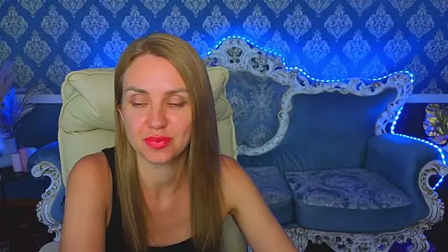 GabriEllla 4U online show from August 3, 1:39 pm