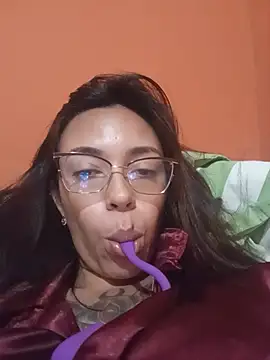 sapequita online show from August 4, 11:44 pm