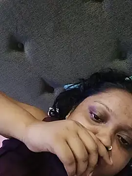 happyggirl online show from August 9, 5:27 pm
