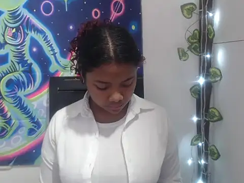 lau sofia21 online show from August 8, 12:46 pm