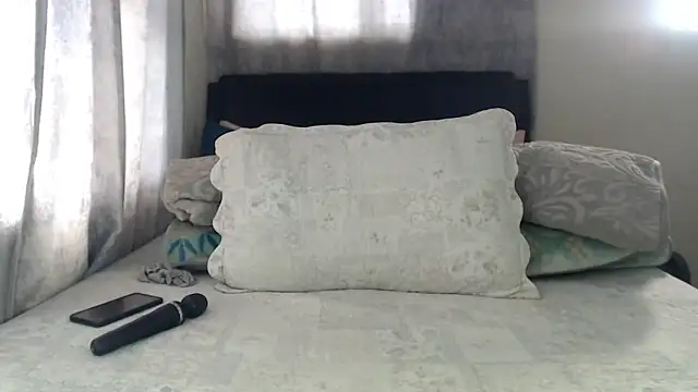 leanna23 online show from February 15, 7:51 am