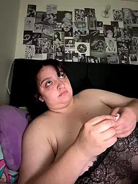 aliceayres797 online show from October 30, 8:32 pm