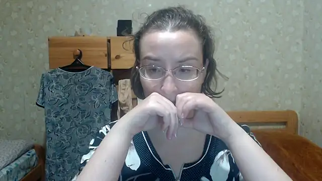 Smart Rose online show from October 13, 7:49 pm