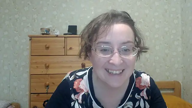 Smart Rose online show from April 12, 3:59 pm