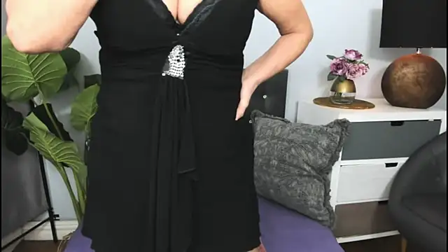 CrystalVip online show from February 3, 5:49 am