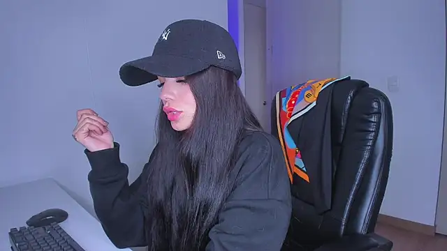 Lisegg  online show from March 12, 7:38 pm