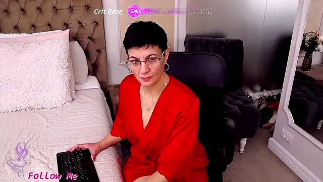 BustyPenellope online show from January 7, 4:16 am