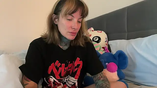 airgeadx online show from September 26, 9:23 pm