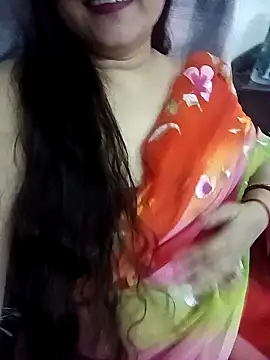 naughtymadam online show from February 21, 4:40 pm