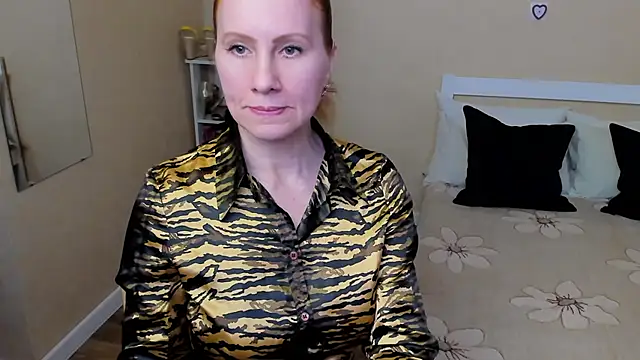 FoxySophia online show from September 26, 8:34 am