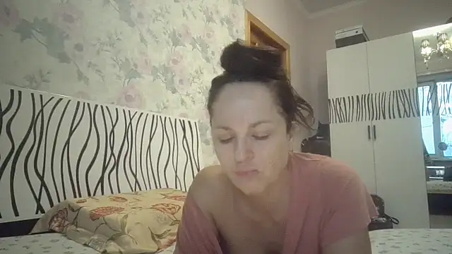 LindaStarS online show from December 1, 1:58 pm