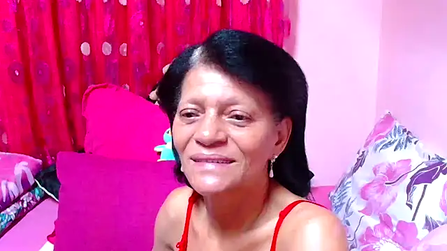 SLUTTYROXY online show from October 6, 7:07 pm