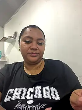 yanza2002 online show from October 16, 11:07 pm