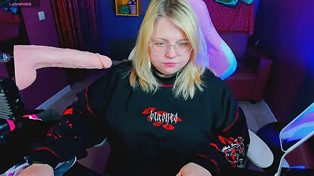 Yoki Shizuko online show from January 15, 6:52 am