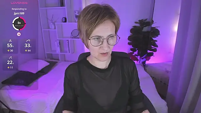 Paris Cherry online show from March 29, 6:18 pm