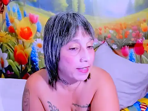 indianroxy online show from April 17, 10:12 pm