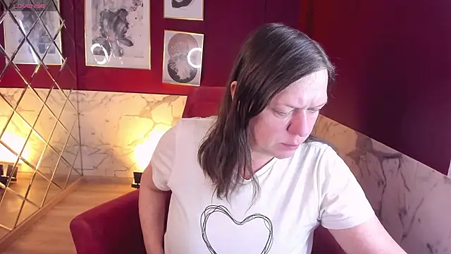 KellyPerfection online show from March 5, 5:36 am