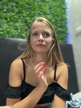 AnastasiaAniess online show from September 20, 9:24 pm