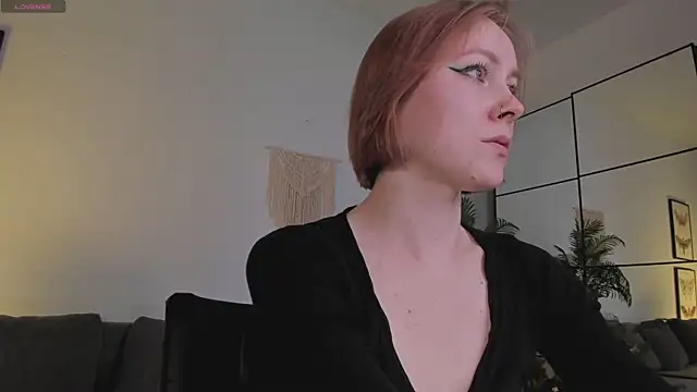 LilianKroft online show from March 9, 12:30 pm