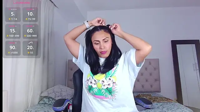 ms freyax online show from September 30, 2:06 am