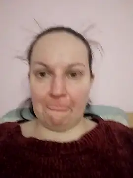 BustyLadyAlma online show from March 29, 6:34 am