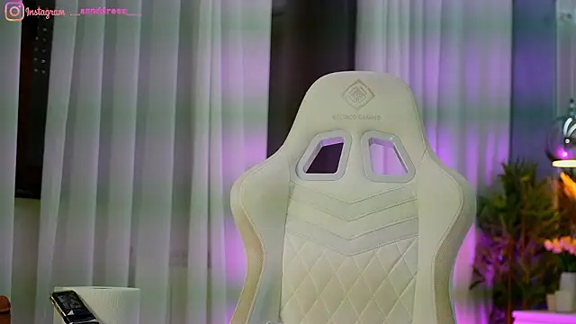 perfectt33n online show from March 16, 2:21 pm