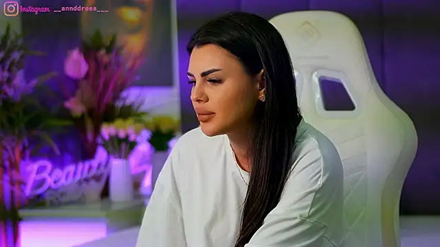 perfectt33n online show from November 15, 5:25 pm