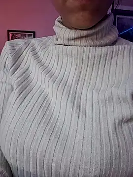 misscectito13 online show from February 19, 2:38 pm