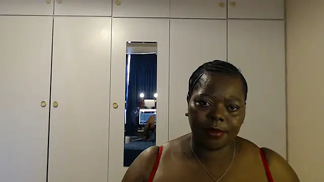 MatureBoobsDiva online show from October 15, 2:41 pm