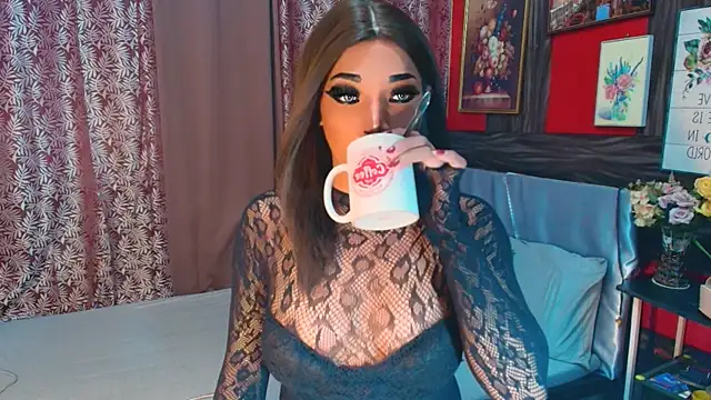 yummylollipop online show from October 29, 2:20 pm